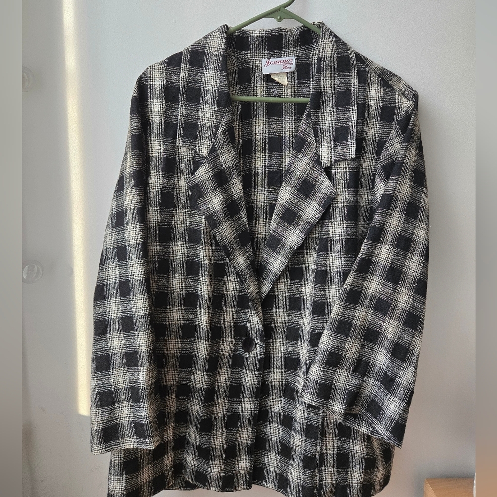 Vintage 80s Black and White Checkered Blazer